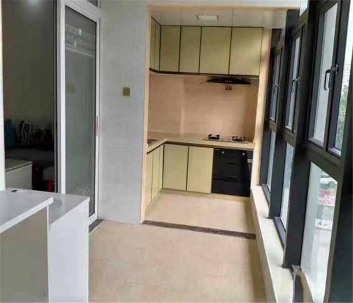 深圳坂田:富裕大廈